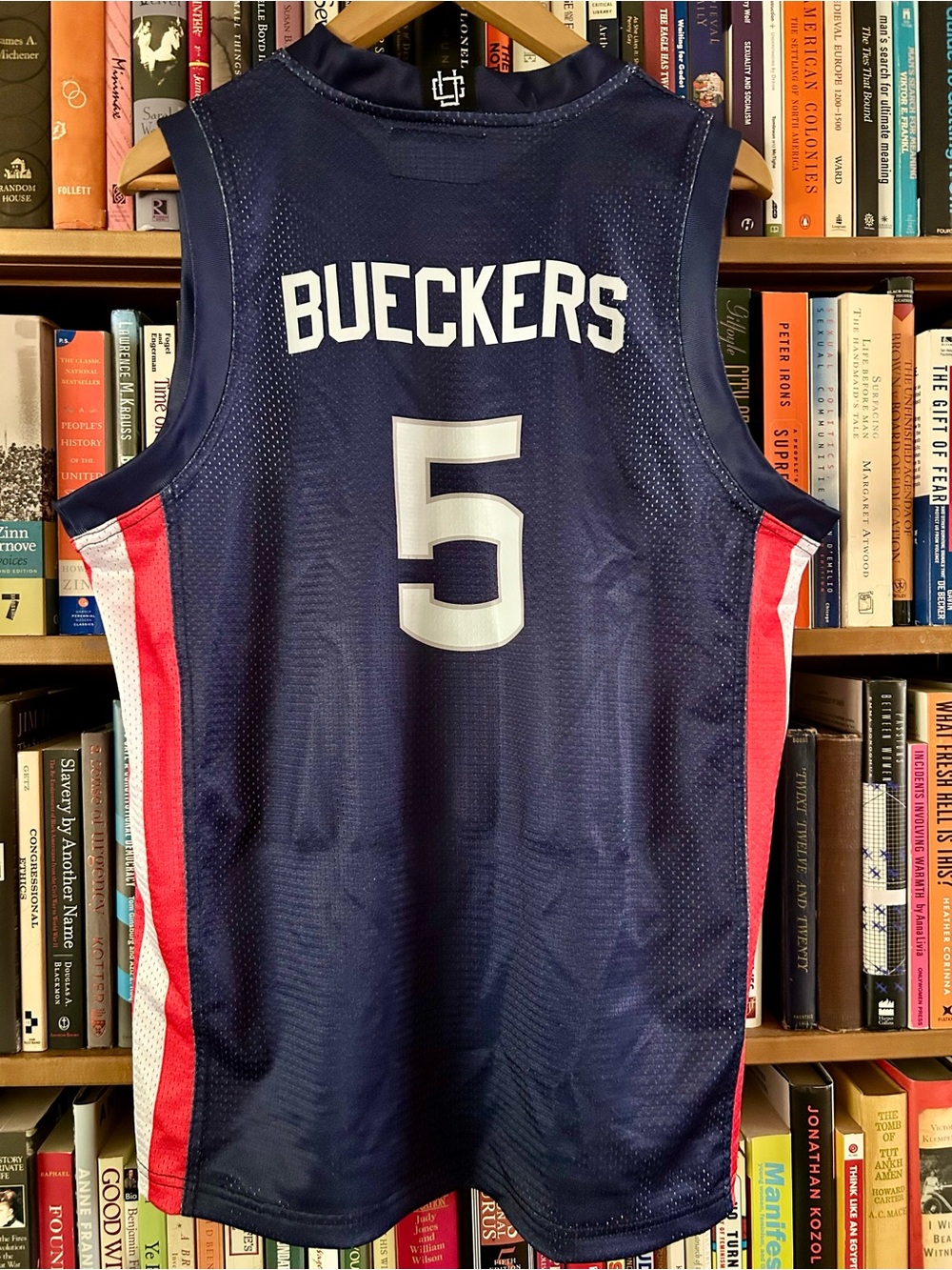 NWT UConn Paige Bueckers 5 Urban Champs Official NIL Basketball Jersey Small - Picture 8 of 8